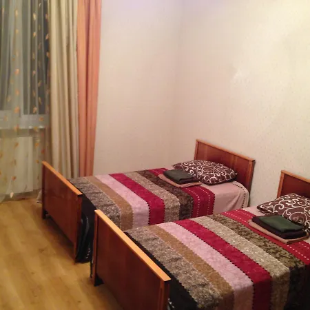 Family Hostel *